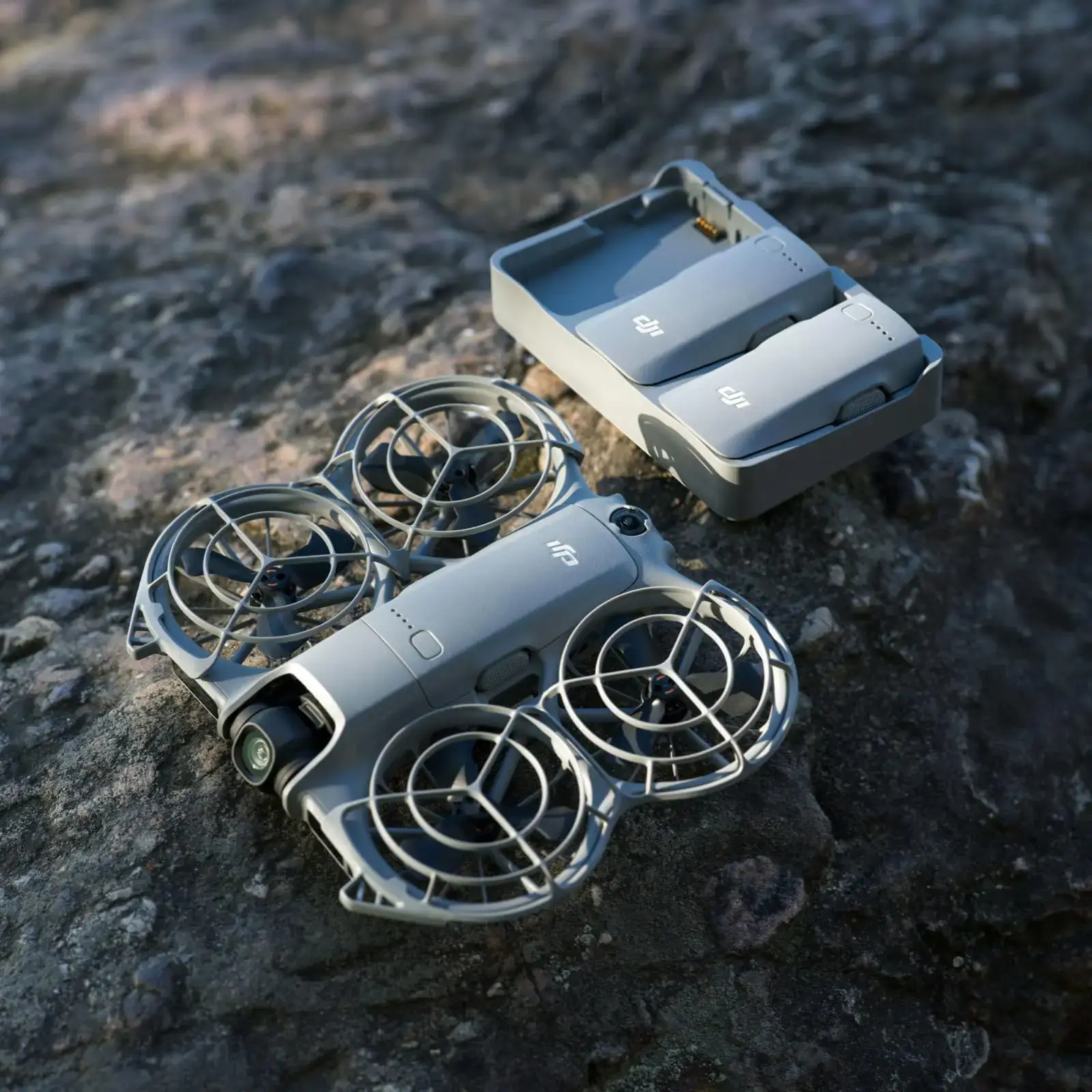 DJI Neo 2 Fly More Combo 4K Drone with Gesture Control - Image 2